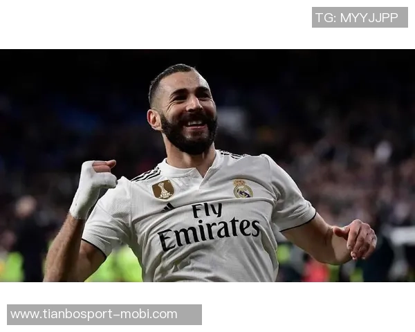 本泽马回应传闻称要求吉达联合签索拉里纯属记者幻想